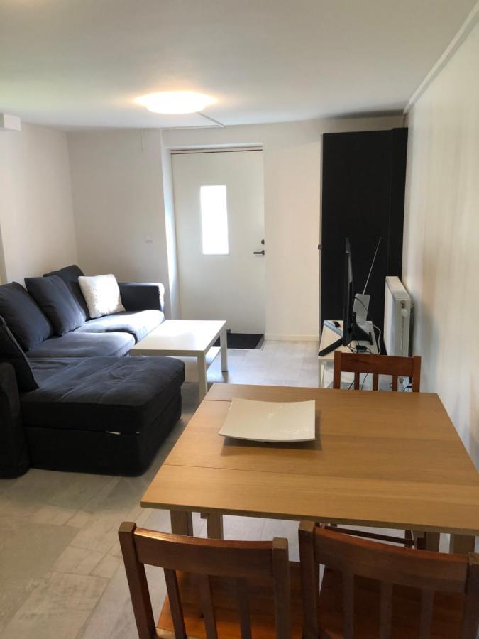 A Beautiful One Bedroom Apartment Стокгольм Экстерьер фото
